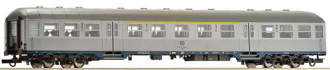 Passenger car 1st/2nd class Silberling<br /><a href='images/pictures/Roco/225213.jpg' target='_blank'>Full size image</a>
